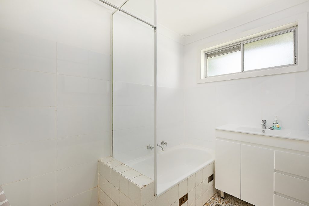 14 The Appian Way, Woodford NSW 2778 — photo 5