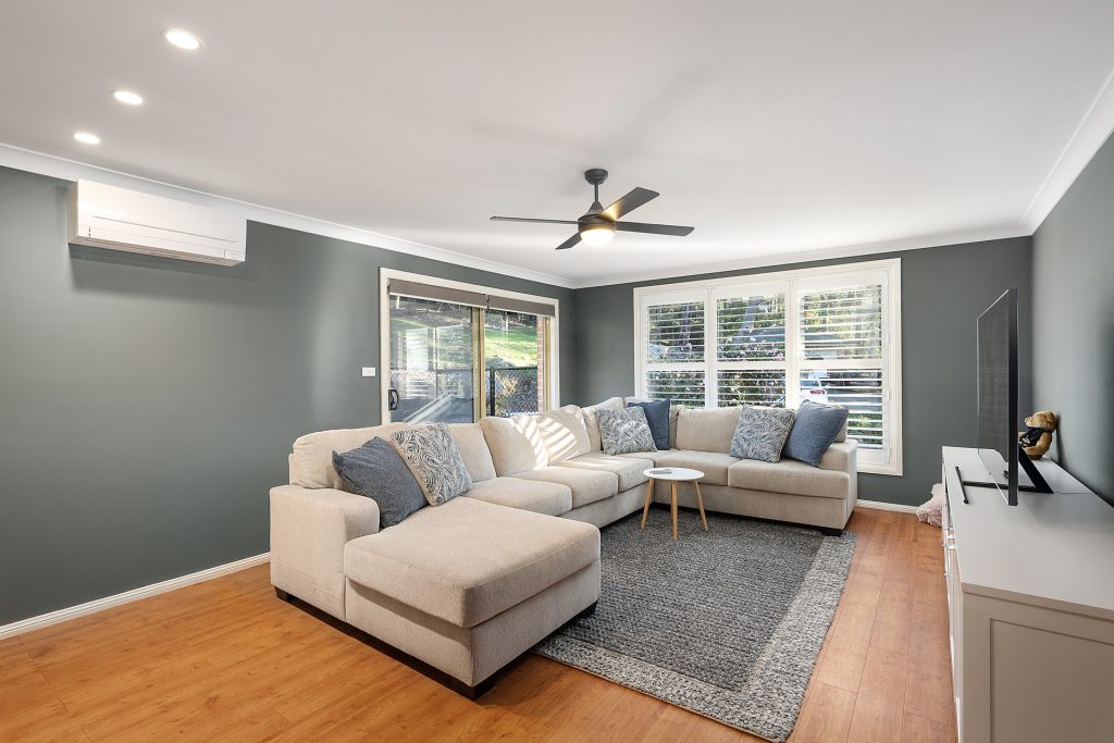 32 Ridge View Close, Winmalee NSW 2777 — photo 2
