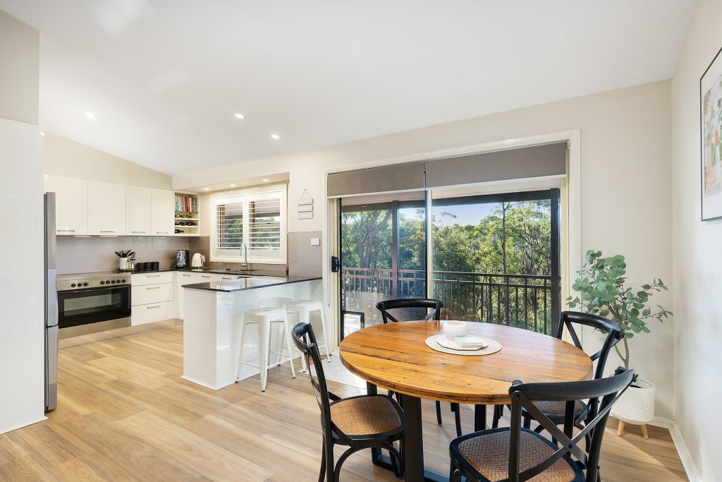 32 Ridge View Close, Winmalee NSW 2777 — photo 5