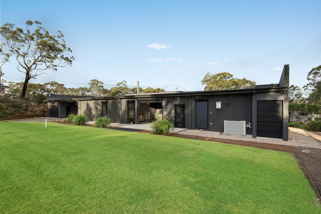 46 Sir Henrys Parade, Faulconbridge NSW 2776 — photo 11