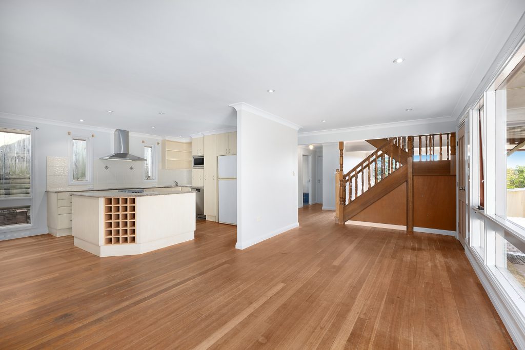 30 Gwen Crescent, Warrimoo NSW 2774 — photo 2