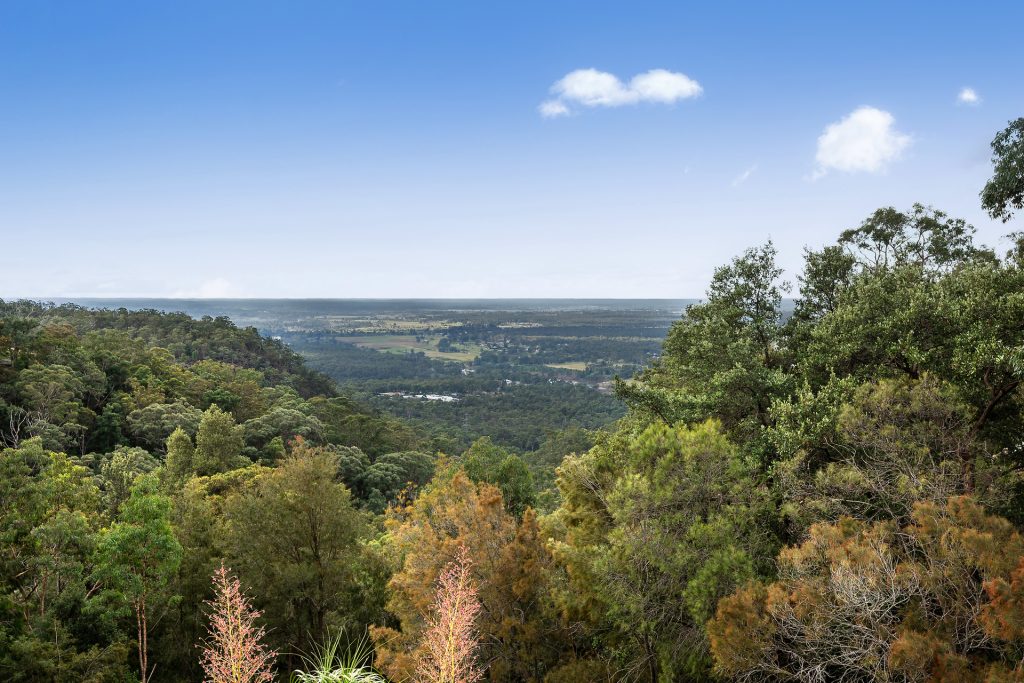 15 Roberts Parade, Hawkesbury Heights NSW 2777 — photo 12