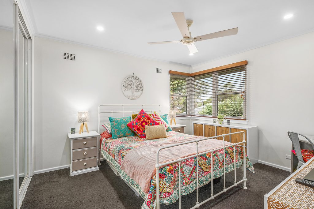 10 Walters Avenue, Glenbrook NSW 2773 — photo 6