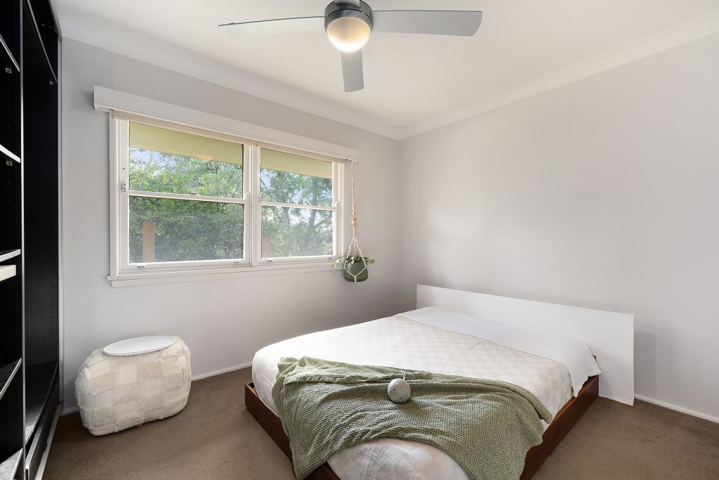 9 Pymble Avenue, Winmalee NSW 2777 — photo 4