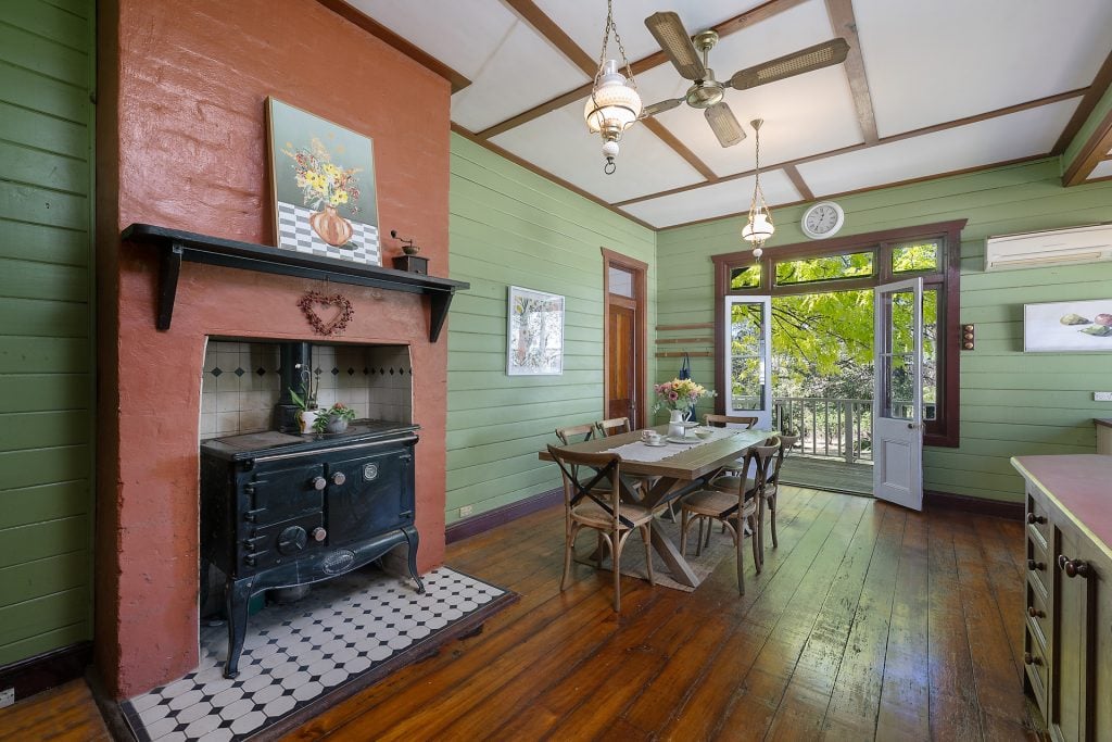 24 The Boulevarde, Warrimoo NSW 2774 — photo 3