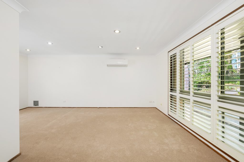 56 Davies Avenue, Springwood NSW 2777 — photo 4