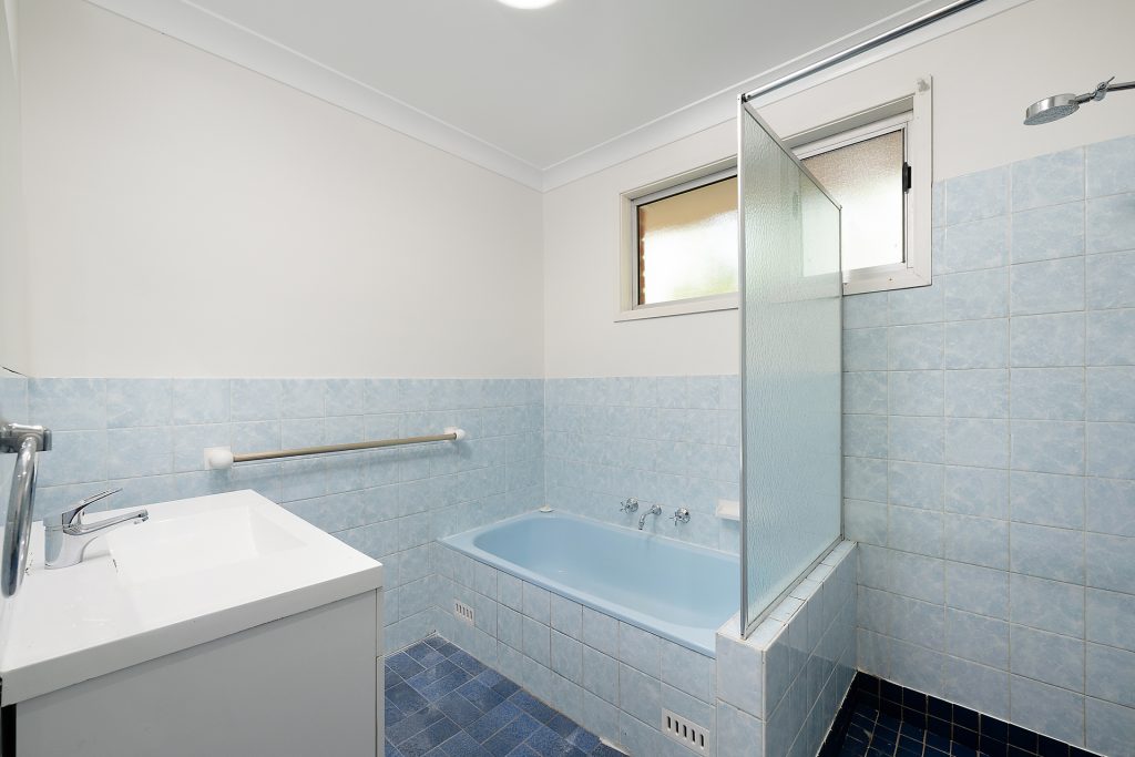 56 Davies Avenue, Springwood NSW 2777 — photo 6