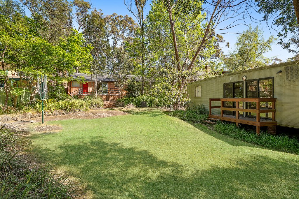 56 Davies Avenue, Springwood NSW 2777 — photo 8