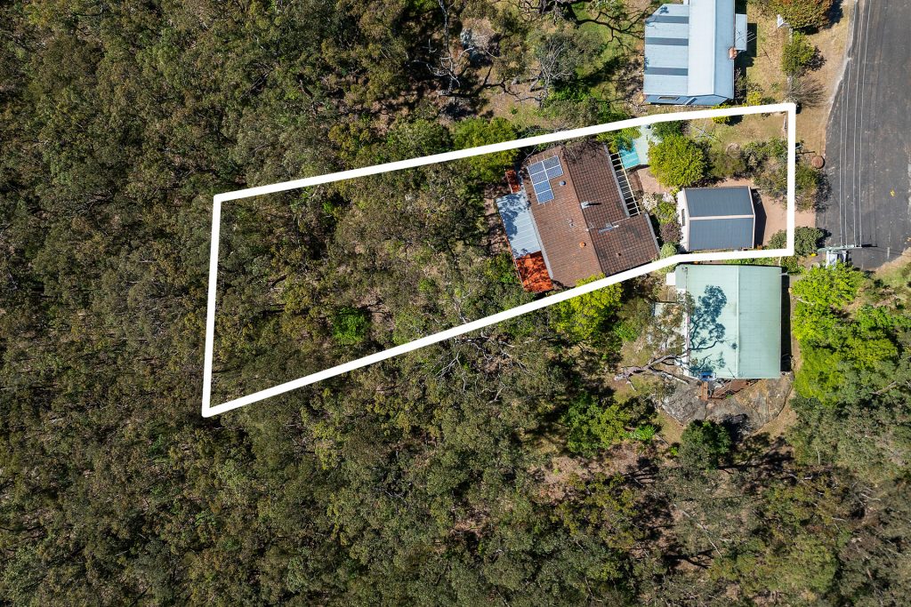 103 St Georges Crescent, Faulconbridge NSW 2776 — photo 11