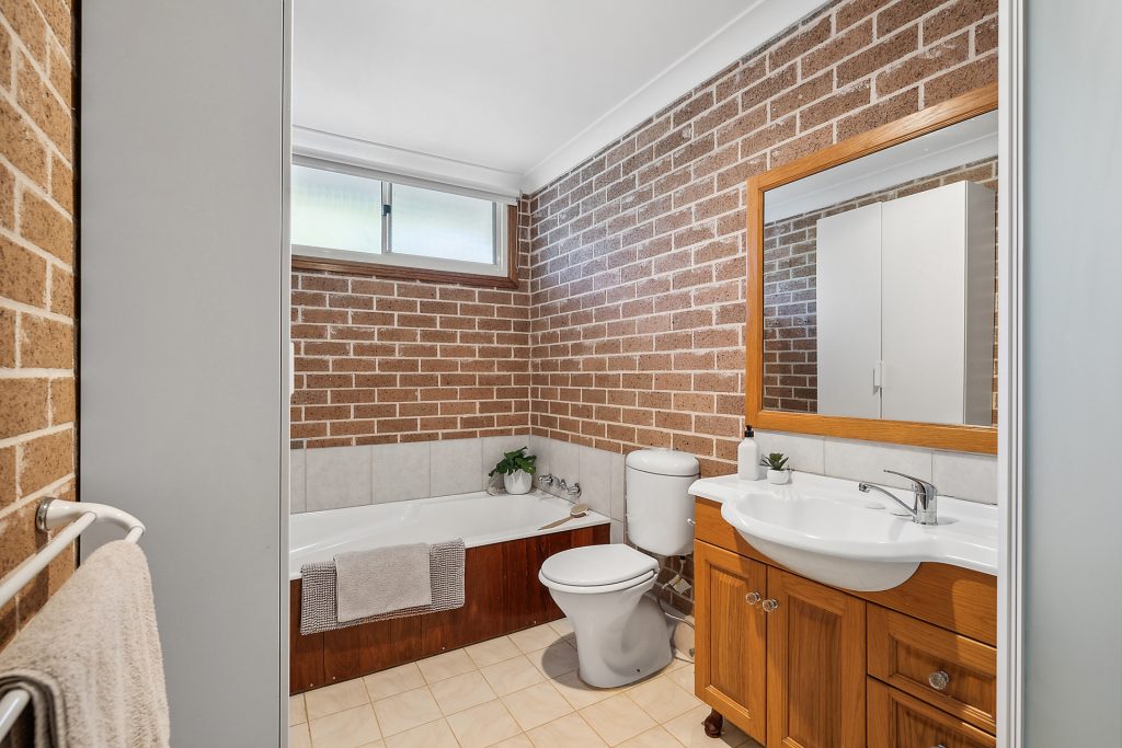 Sold - 43 Booker Road - New Property in Hawkesbury Heights - Real Estate by Stewart Lamont