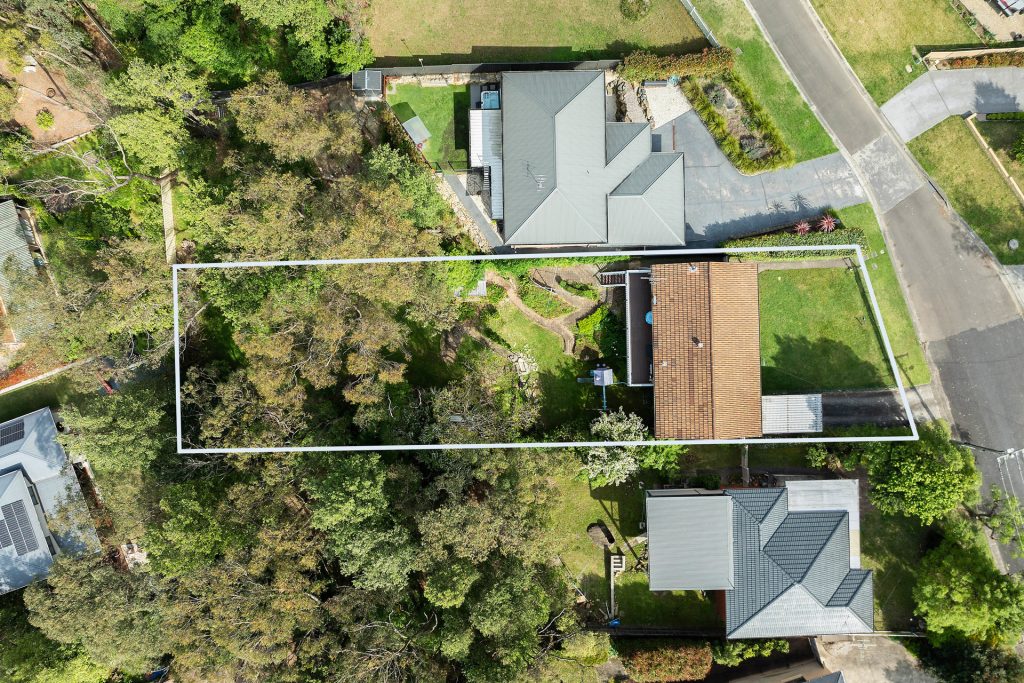 18 Moore Crescent, Faulconbridge NSW 2776 — photo 9