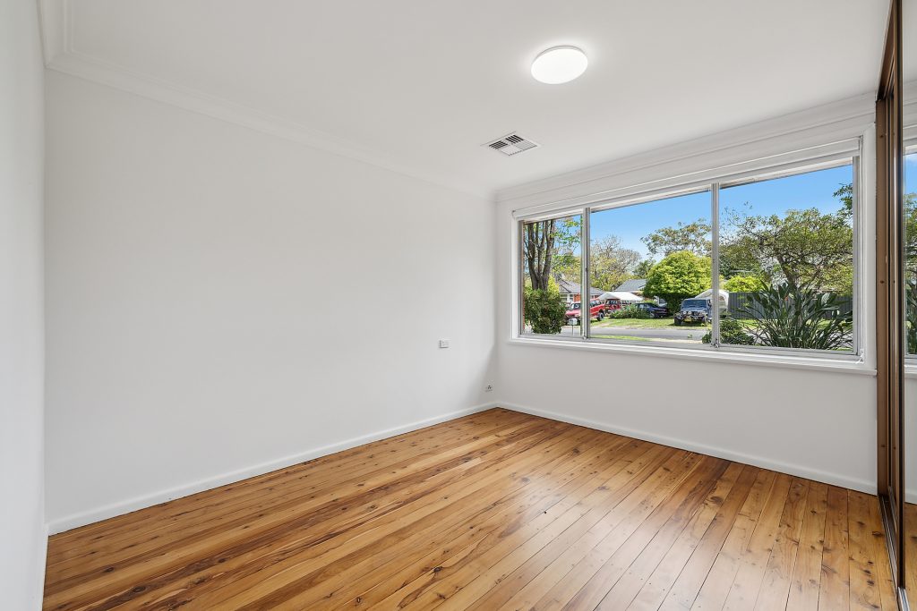 4 Anne Crescent, Blaxland NSW 2774 — photo 7