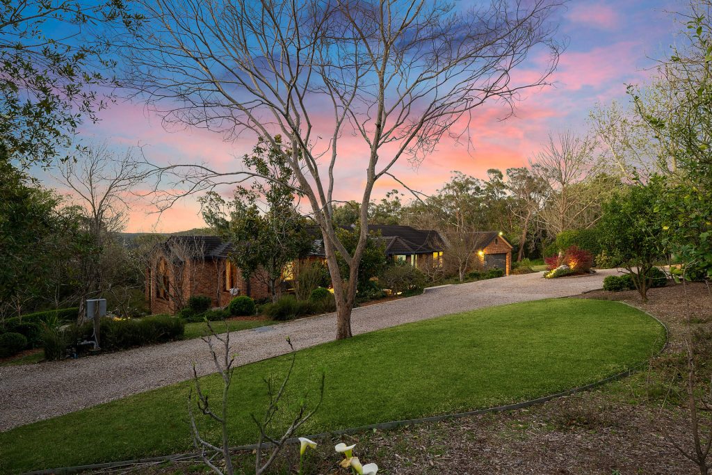 Sold - 7 Bill Barnacle Avenue - New Property in Faulconbridge - Real Estate by Stewart Lamont