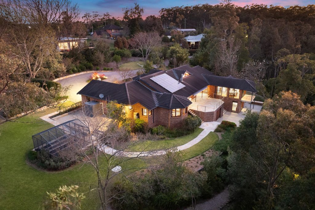 Sold - 7 Bill Barnacle Avenue - New Property in Faulconbridge - Real Estate by Stewart Lamont