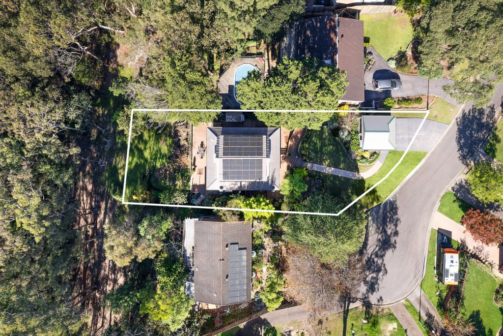 21 Semana Place, Winmalee NSW 2777 — photo 11
