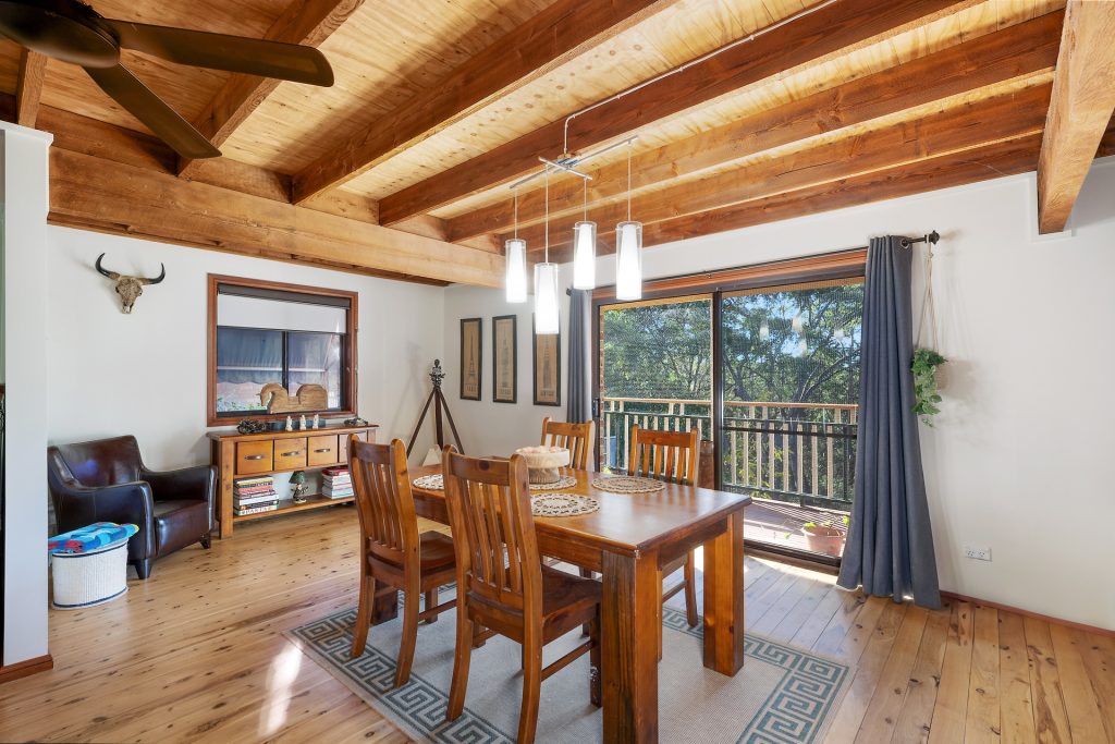 21 Semana Place, Winmalee NSW 2777 — photo 4