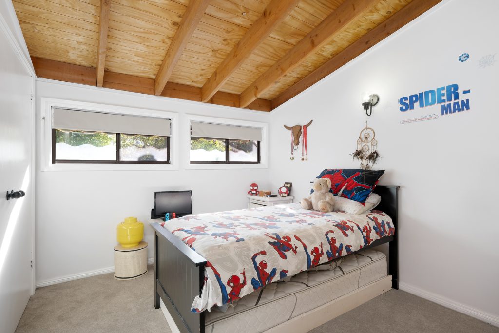 21 Semana Place, Winmalee NSW 2777 — photo 8