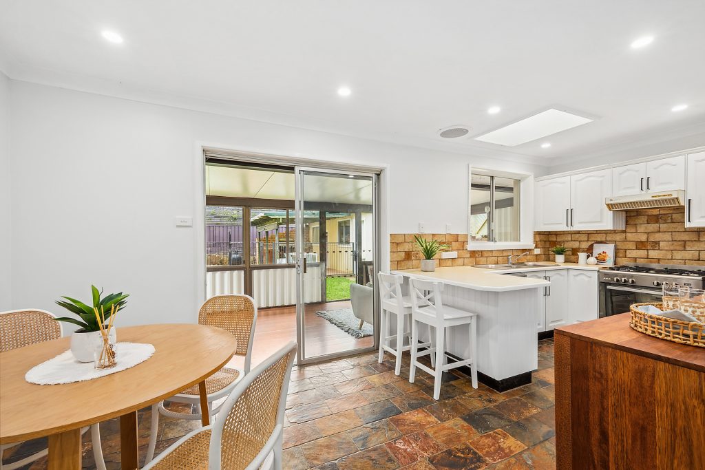 47 Panorama Crescent, Mount Riverview NSW 2774 — photo 3