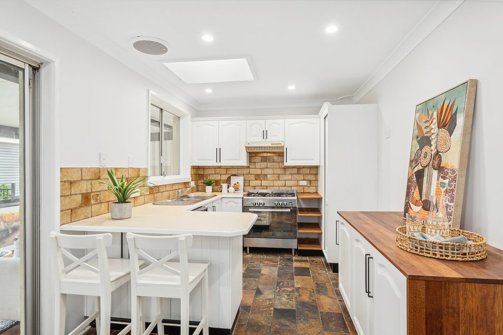 47 Panorama Crescent, Mount Riverview NSW 2774 — photo 4