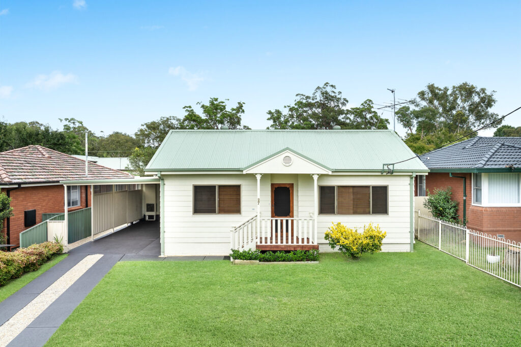 Sold - 27 Murphy Street - New Property in Blaxland - Real Estate by Stewart Lamont