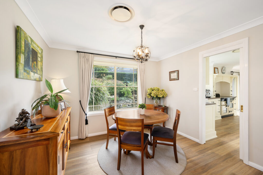 Sold - 2 Chaucer Place - New Property in Winmalee - Real Estate by Stewart Lamont