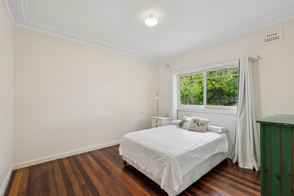 Sold - 203 Great Western Highway - New Property in Warrimoo - Real Estate by Stewart Lamont