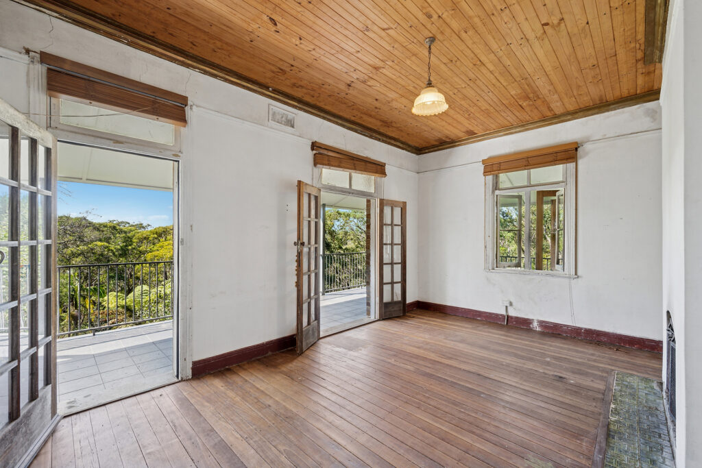Sold - 107 Clear View Parade - New Property in Hazelbrook - Real Estate by Stewart Lamont