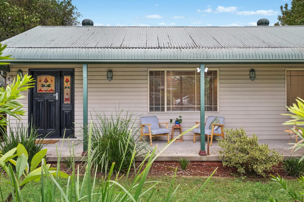 Sold - 42 Rickard Road - New Property in Warrimoo - Real Estate by Danny Walker