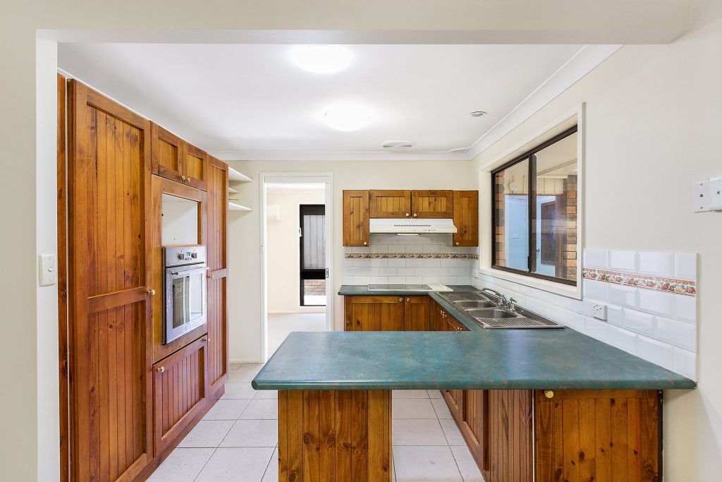 Sold - 76 Bee Farm Road - New Property in Springwood - Real Estate by Brad Cole