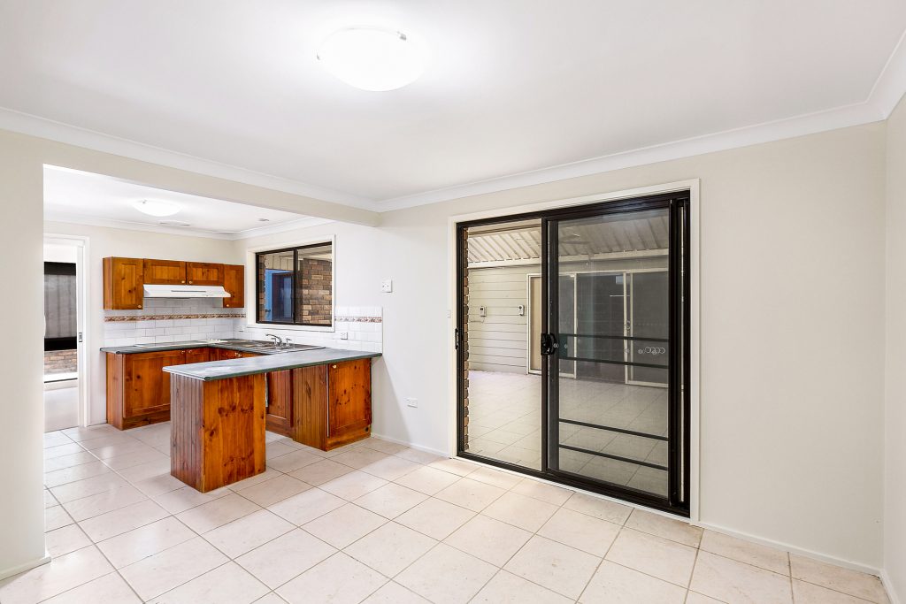 Sold - 76 Bee Farm Road - New Property in Springwood - Real Estate by Brad Cole