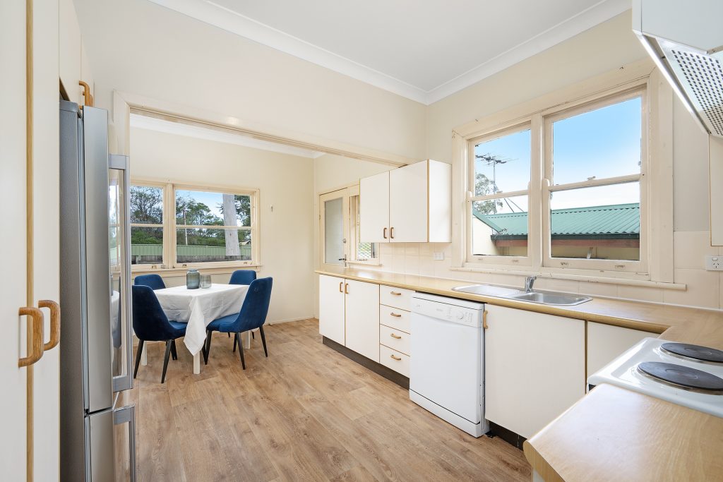 Sold - 227 Great Western Highway - New Property in Warrimoo - Real Estate by Stewart Lamont