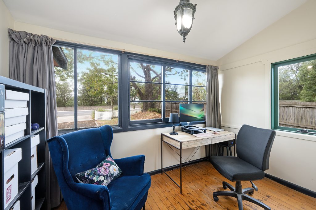Sold - 227 Great Western Highway - New Property in Warrimoo - Real Estate by Stewart Lamont