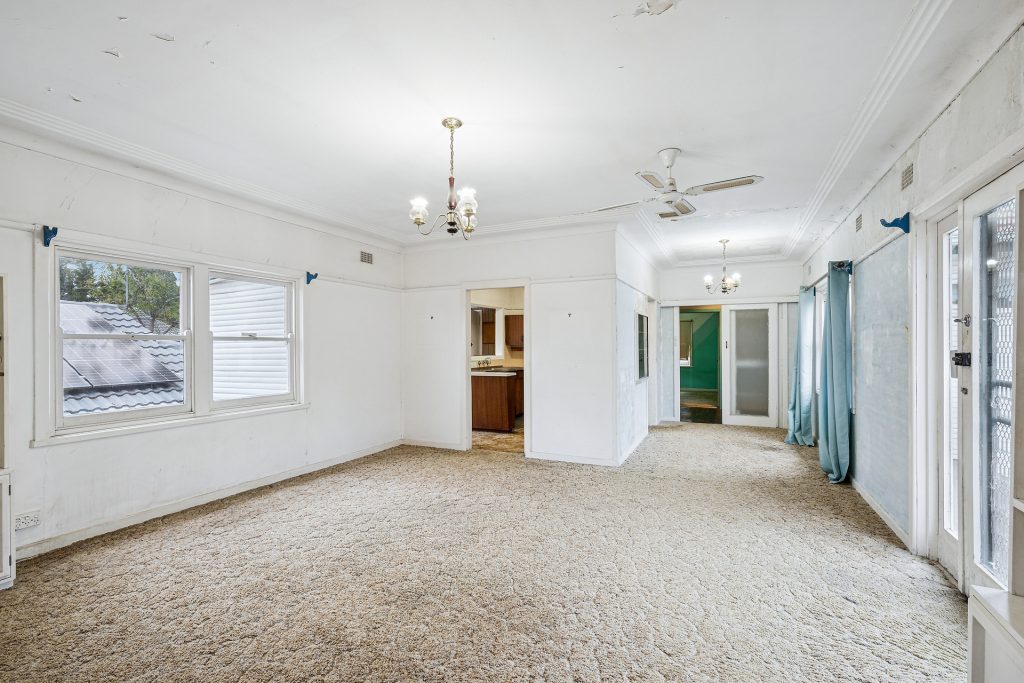 Sold - 128 Railway Parade - New Property in Warrimoo - Real Estate by Stewart Lamont