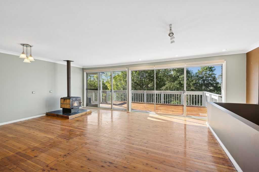 Sold - 20 Scenic Crescent - New Property in Mount Riverview - Real Estate by Stewart Lamont