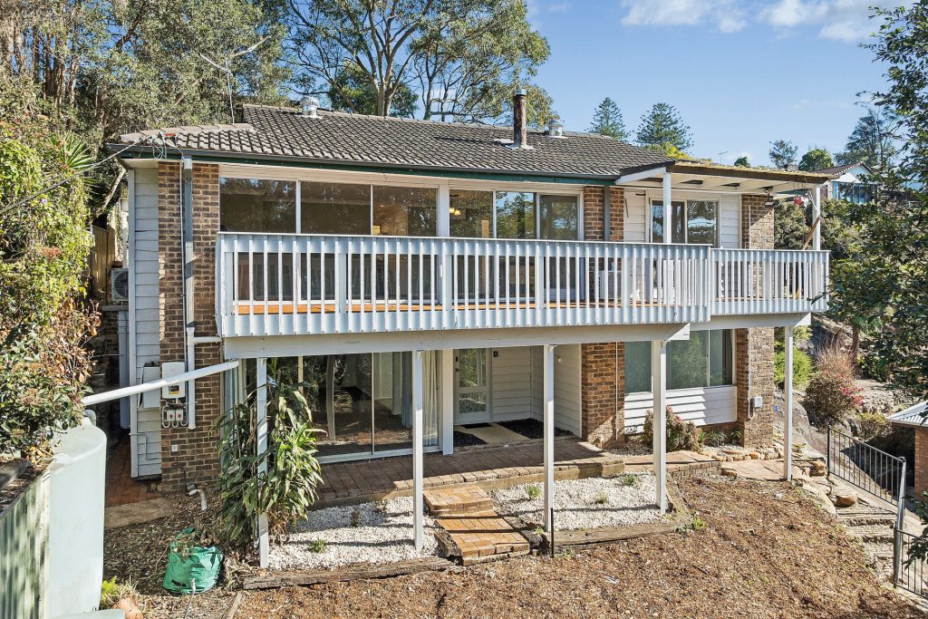 Sold - 20 Scenic Crescent - New Property in Mount Riverview - Real Estate by Stewart Lamont