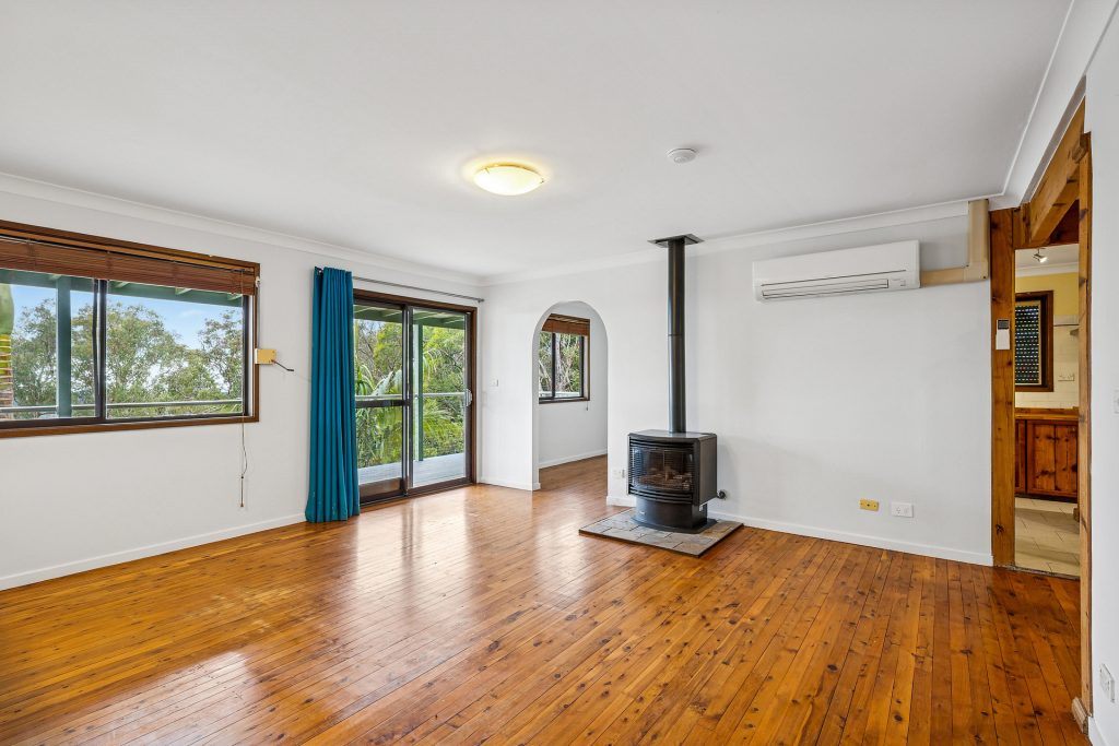 Sold - 7 Mount View Avenue - New Property in Hazelbrook - Real Estate by Stewart Lamont