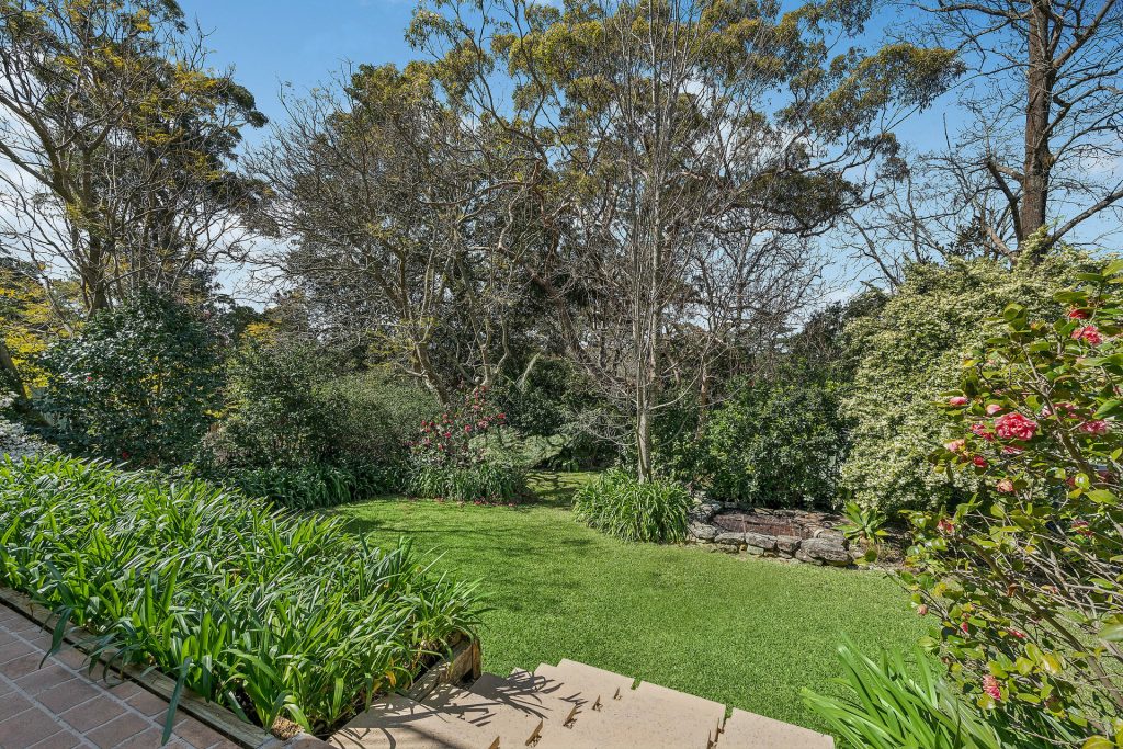Sold - 20 Bee Farm Road - New Property in Springwood - Real Estate by Stewart Lamont