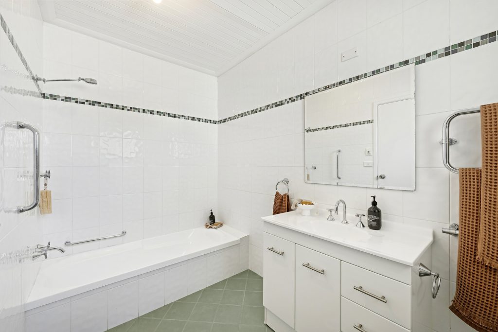 Sold - 6/16-18 Kalinda Road - New Property in Bullaburra - Real Estate by Isla Czarnota