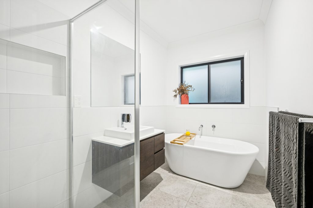 Sold - 46 Green Parade - New Property in Valley Heights - Real Estate by Stewart Lamont