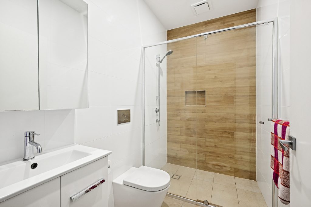 Sold - 103/4 Springwood Lane - New Property in Springwood - Real Estate by Brad Cole