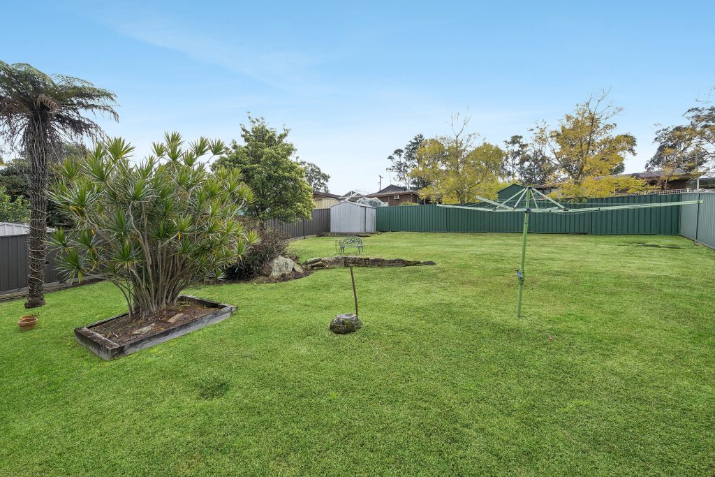 Sold - 6 Jura Crescent - New Property in Winmalee - Real Estate by Isla Czarnota