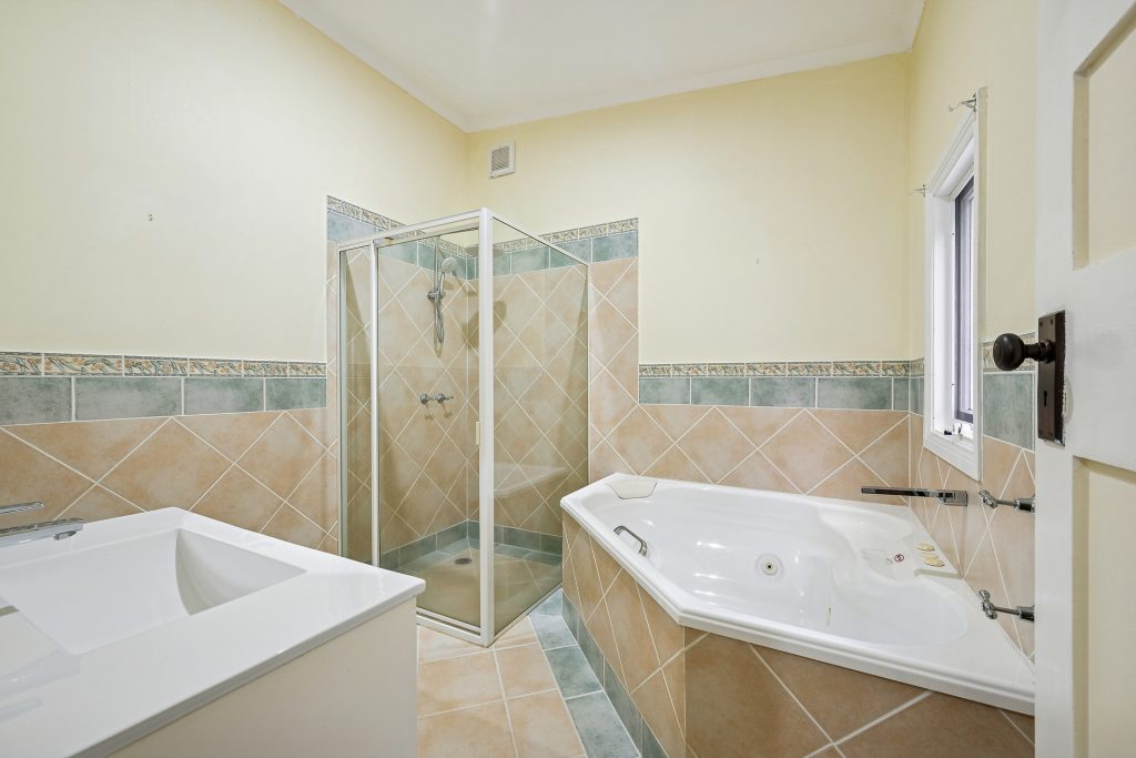 Sold - 18 Boomerang Road - New Property in Springwood - Real Estate by Stewart Lamont