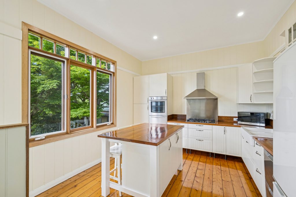Sold - 18 Boomerang Road - New Property in Springwood - Real Estate by Stewart Lamont