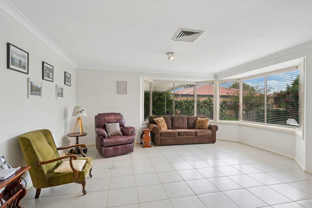 Sold - 479 Hawkesbury Road - New Property in Winmalee - Real Estate by Isla Czarnota