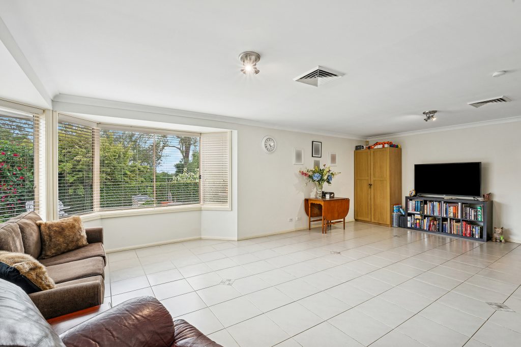 Sold - 479 Hawkesbury Road - New Property in Winmalee - Real Estate by Isla Czarnota