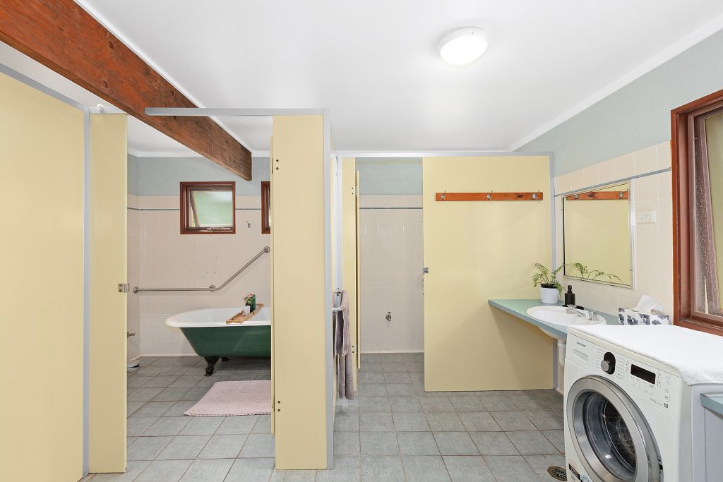 Sold - 836 Hawkesbury Road - New Property in Hawkesbury Heights - Real Estate by Stewart Lamont