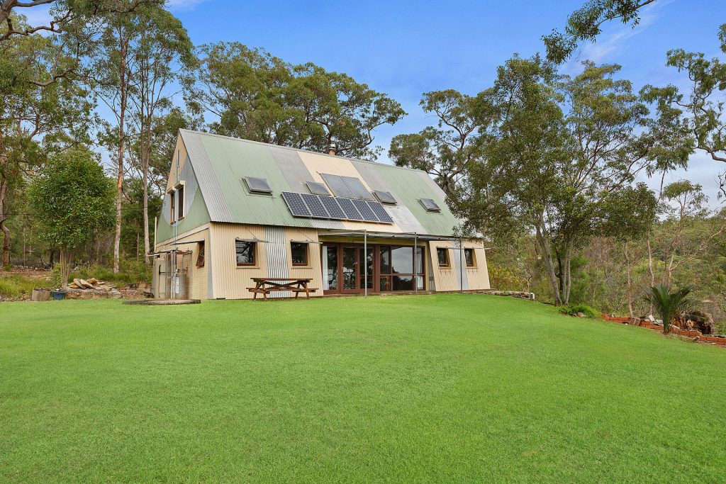 Sold - 836 Hawkesbury Road - New Property in Hawkesbury Heights - Real Estate by Stewart Lamont