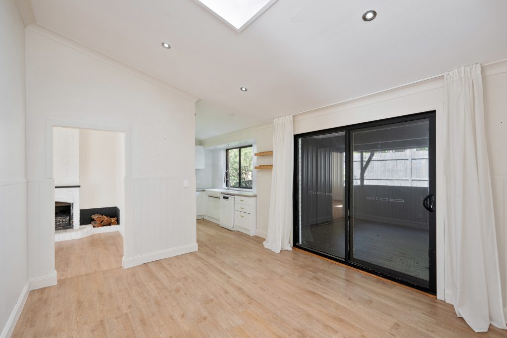 Sold - 28 Bulbi Avenue - New Property in Winmalee - Real Estate by Stewart Lamont