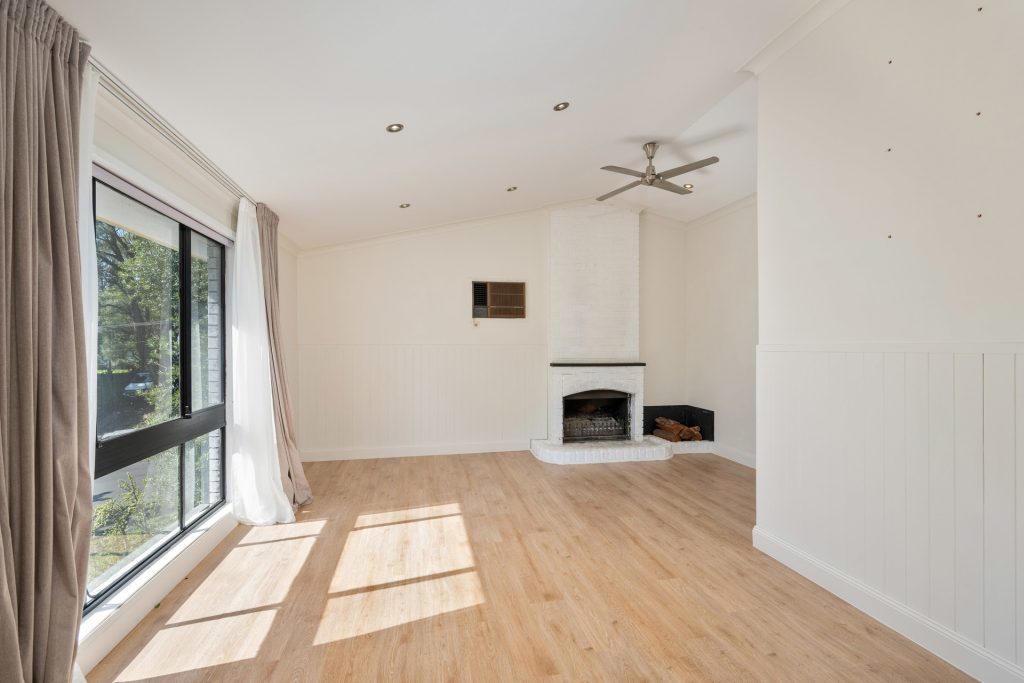 Sold - 28 Bulbi Avenue - New Property in Winmalee - Real Estate by Stewart Lamont