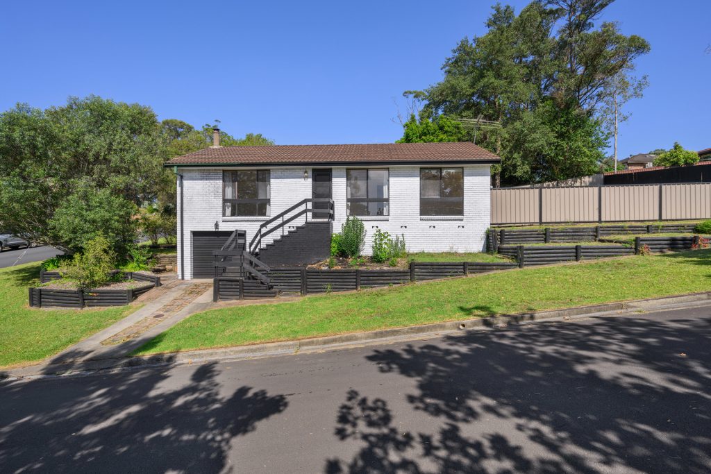 Sold - 28 Bulbi Avenue - New Property in Winmalee - Real Estate by Stewart Lamont